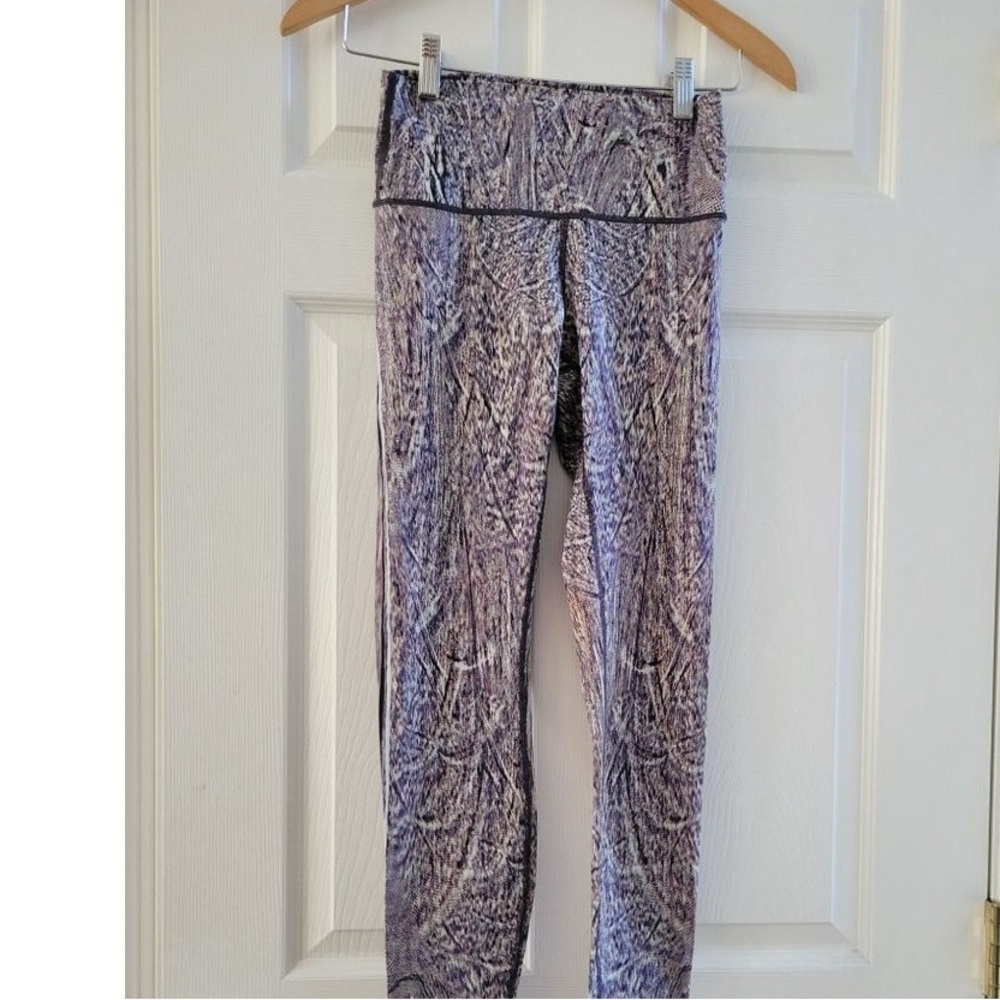 Purple Printed High-Waist Leggings